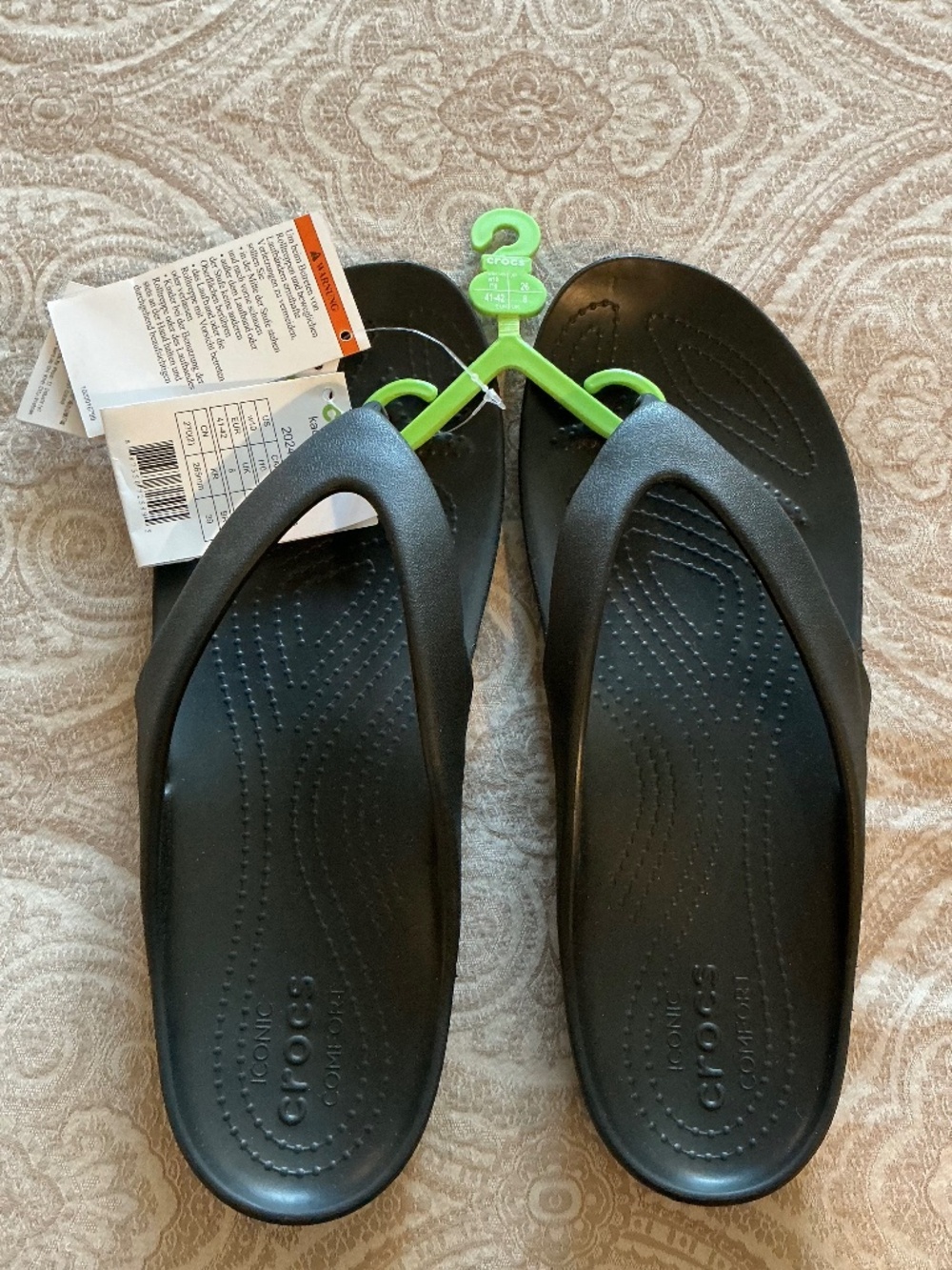 NWT CROCS Kadee II Flip Flops size 10